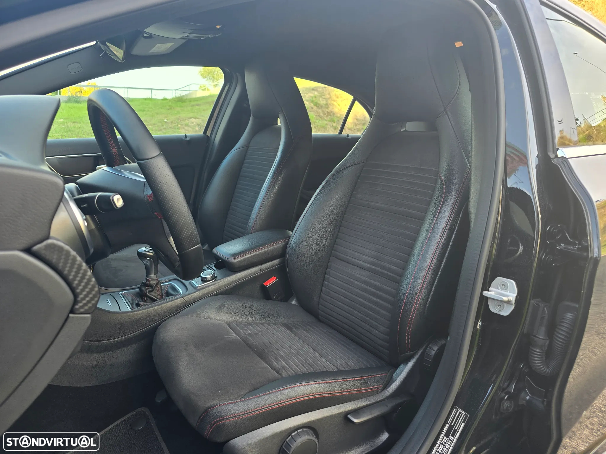 Mercedes-Benz A 180 CDi BE AMG Line - 16
