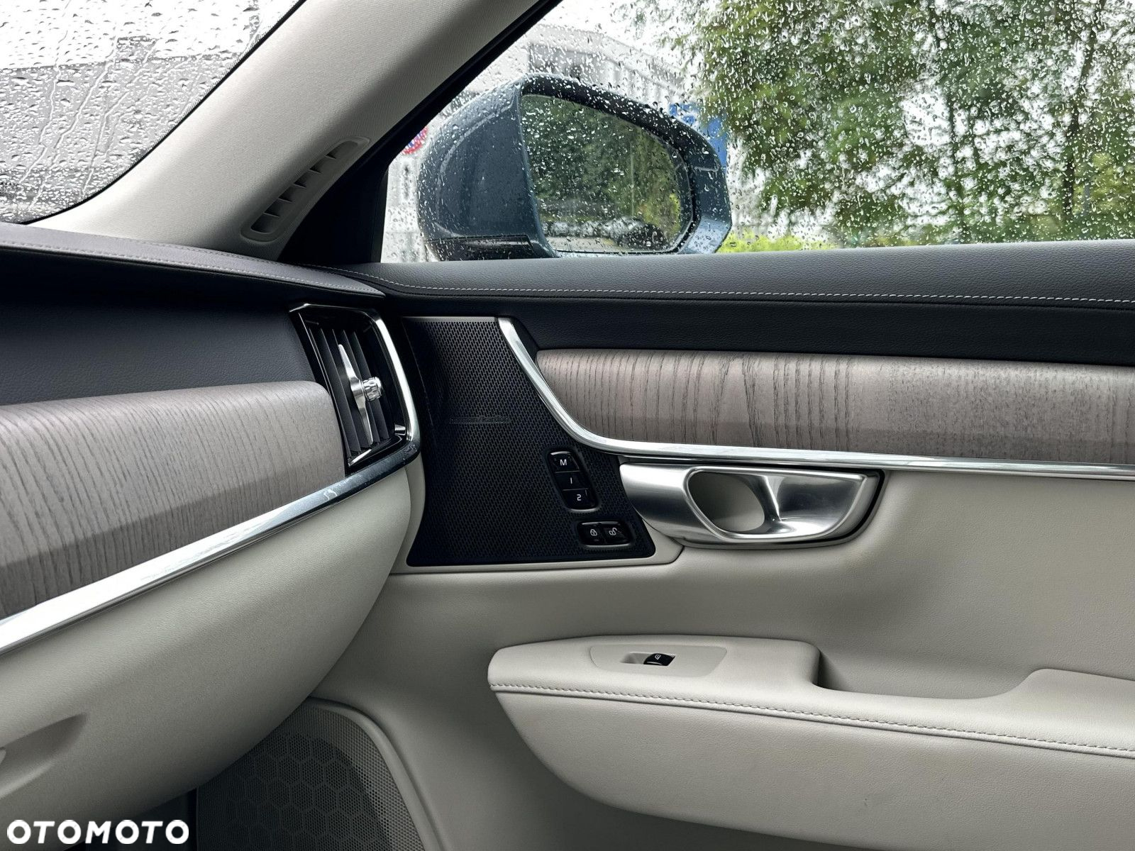Volvo S90 - 21