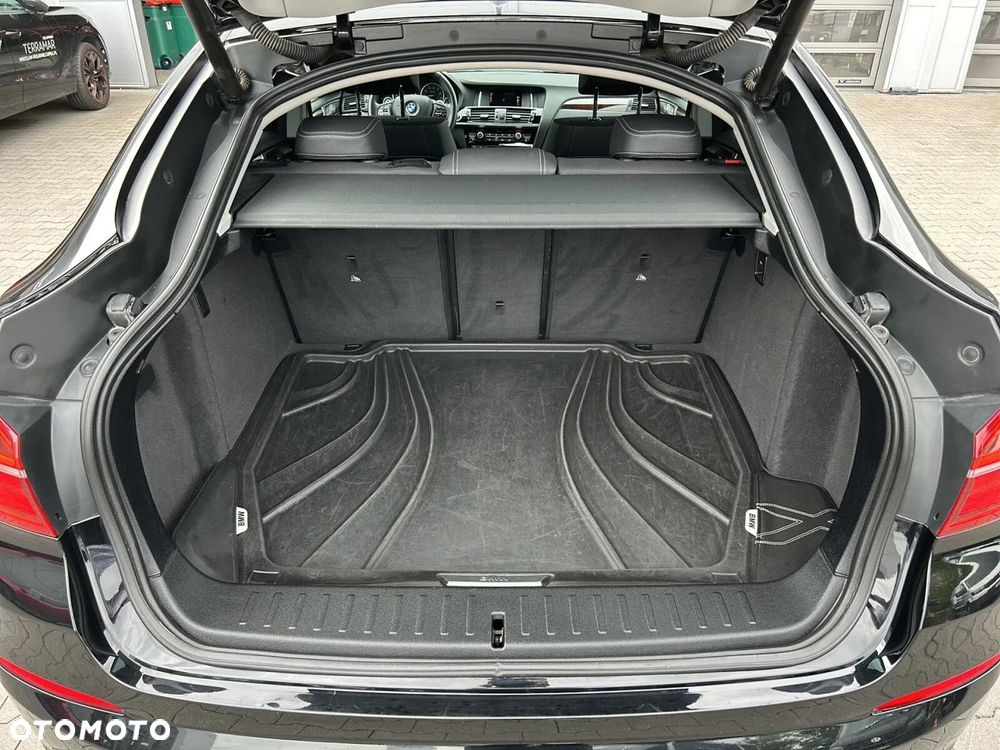 BMW X4 xDrive28i Advantage - 10