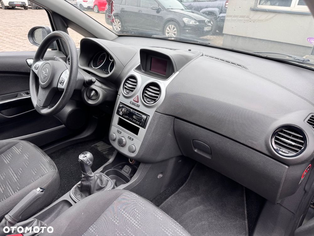 Opel Corsa - 10
