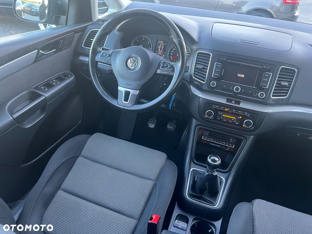 Volkswagen Sharan 2.0 TDI Comfortline - 14
