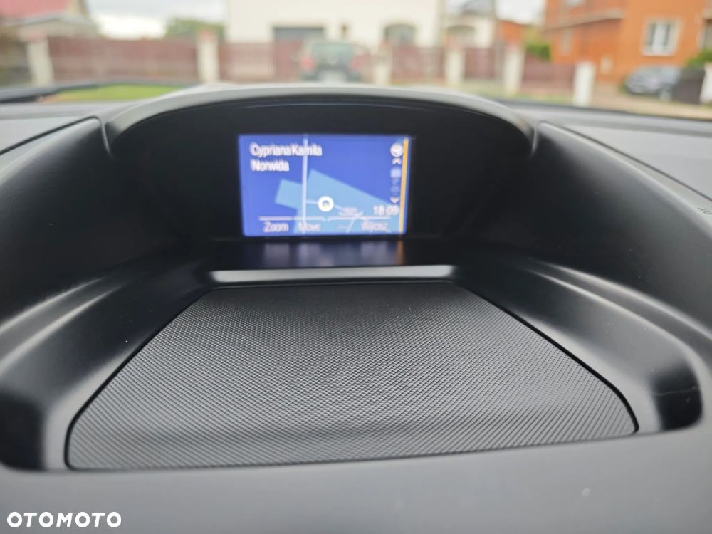 Ford Kuga 2.0 TDCi 2x4 Titanium - 11