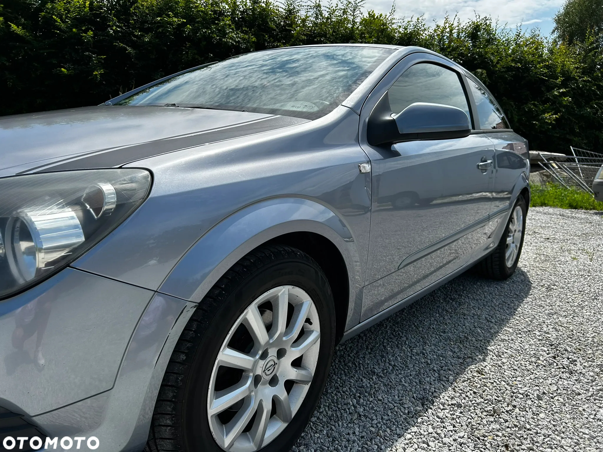 Opel Astra III GTC 1.6 Enjoy - 18