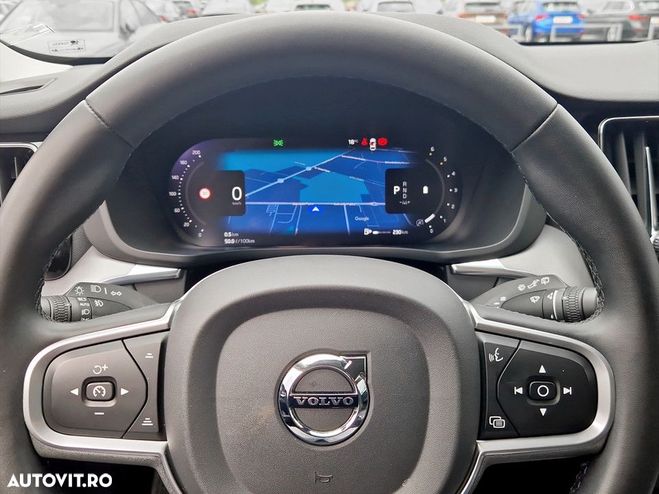 Volvo XC 60 B4 MHEV Momentum - 19