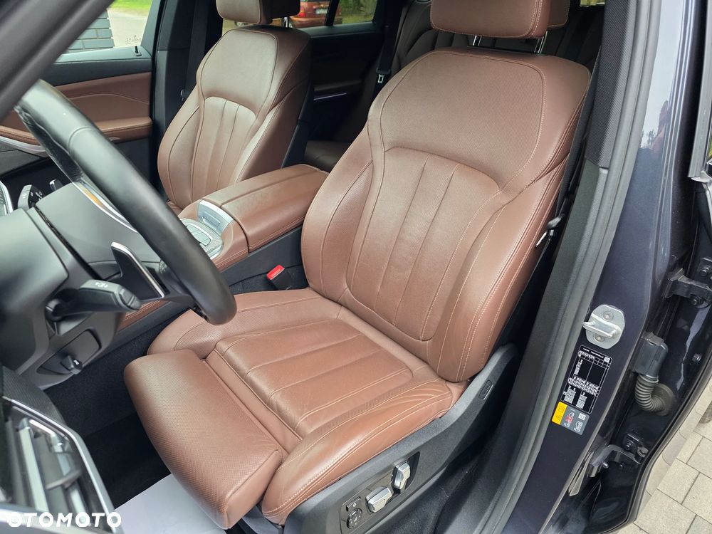 BMW X5 - 16