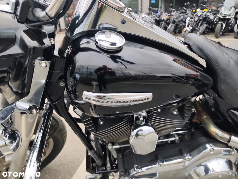 Harley-Davidson Touring Road King - 30