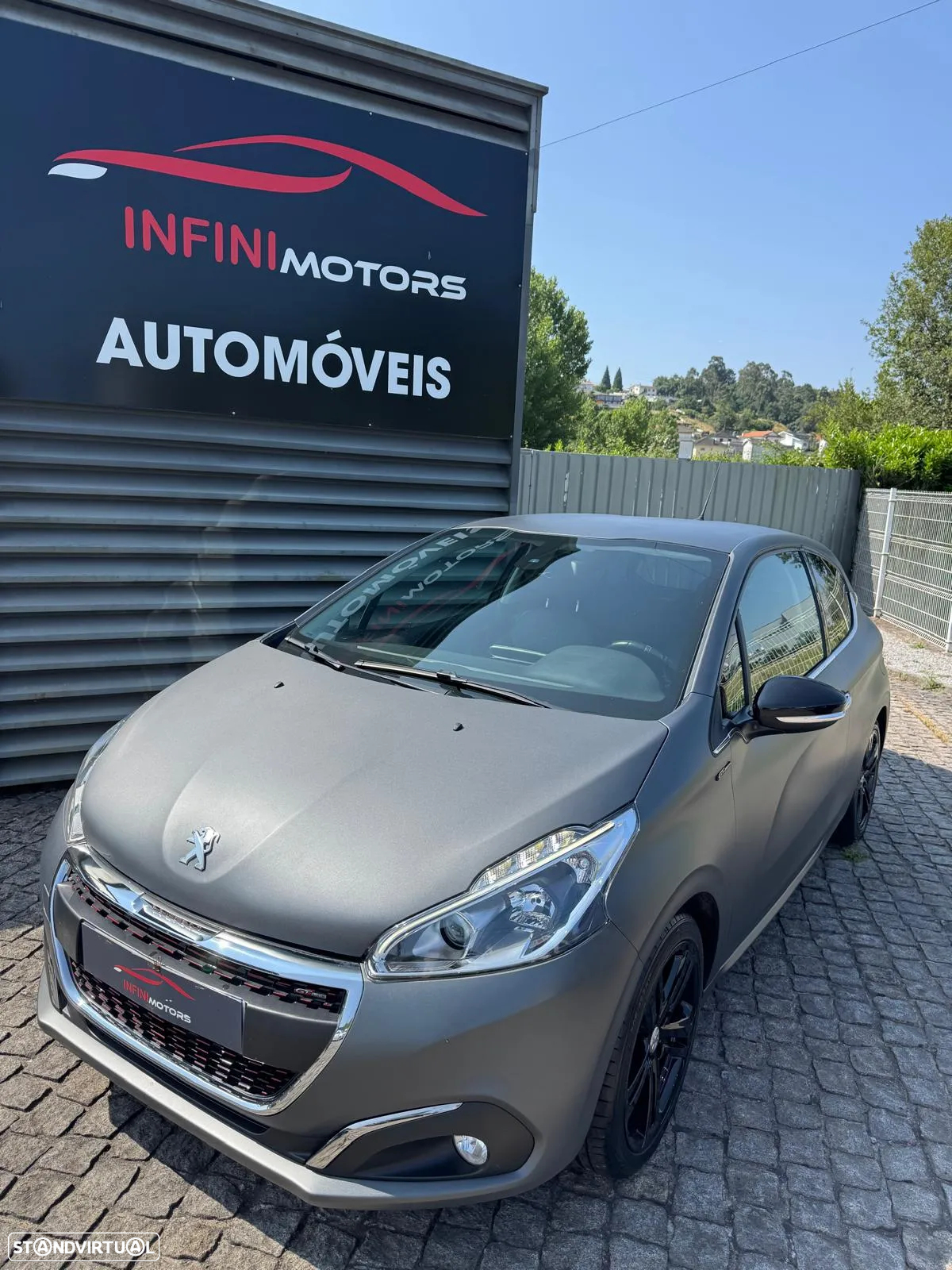 Peugeot 208 1.2 PureTech GT Line - 2
