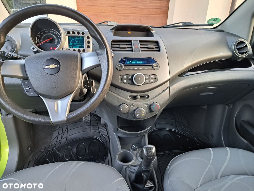 Chevrolet Spark 1.2 LS+ - 25