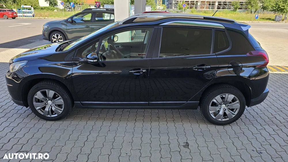 Peugeot 2008 1.2 PureTech Turbo EAT6 S&S Allure - 6