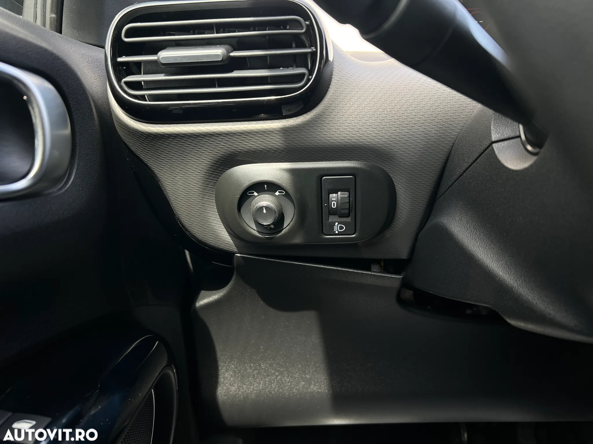 Citroën C4 Cactus Pure Tech 110 Stop&Start EAT6 Shine - 20