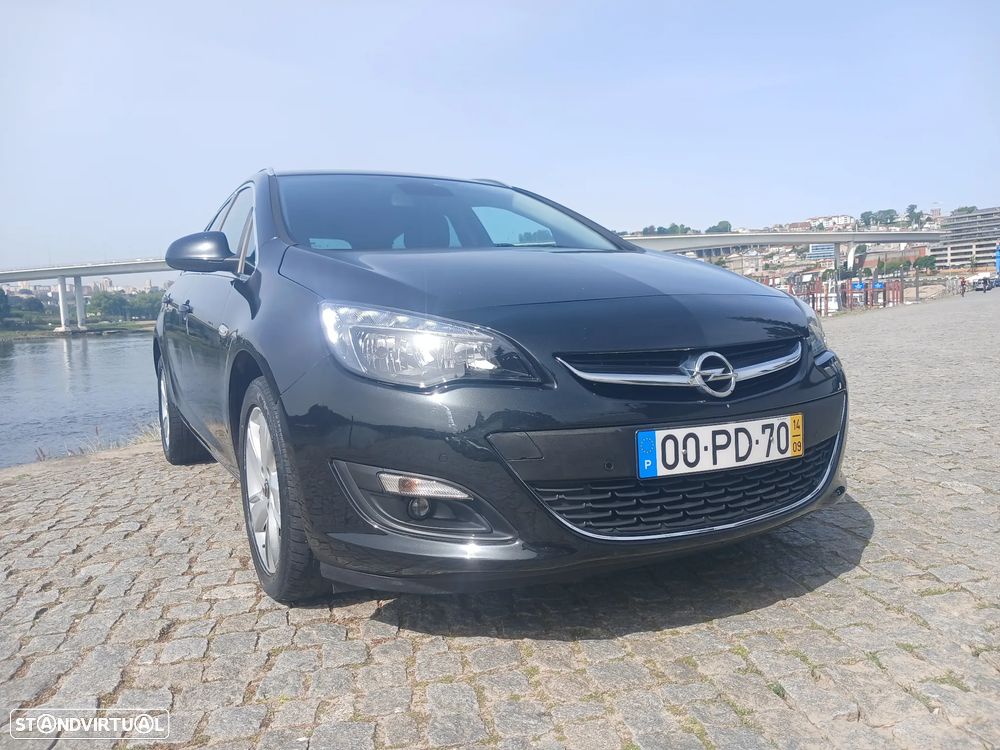 Opel Astra Sports Tourer 1.6 CDTi Executive S/S - 1