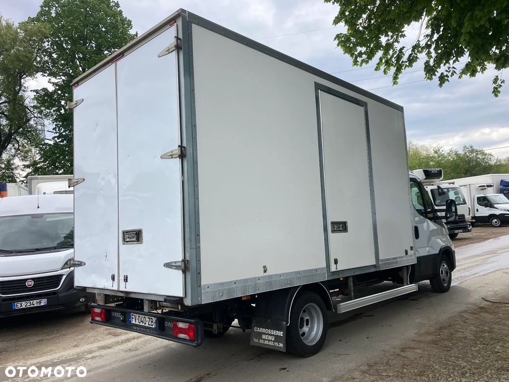 Iveco DAILY 35C16 kontener kurierka 3.0 silnik - 3