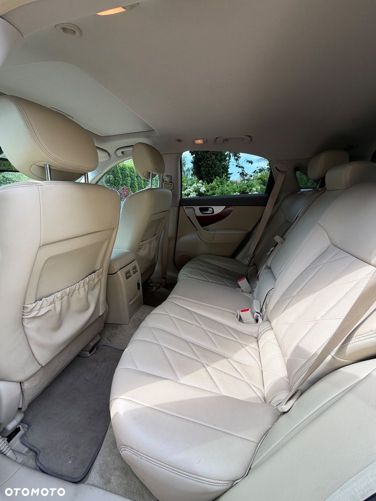 Infiniti QX70 3.0d S Premium - 5