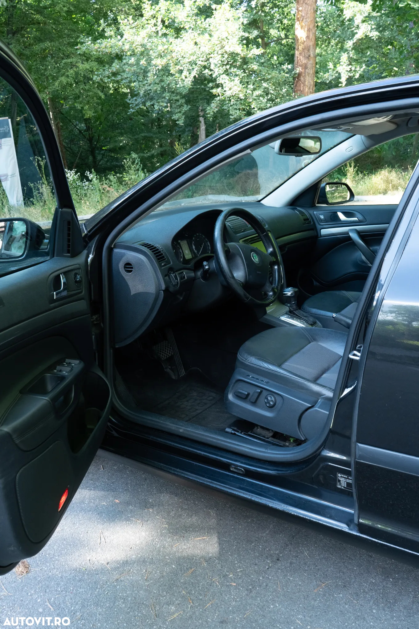 Skoda Octavia Combi 2.0 TDI Elegance Automatic - 7