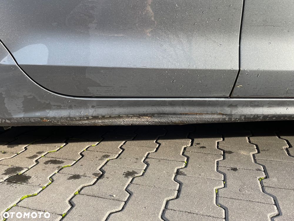 Volkswagen Jetta 1.6 TDI Highline - 10
