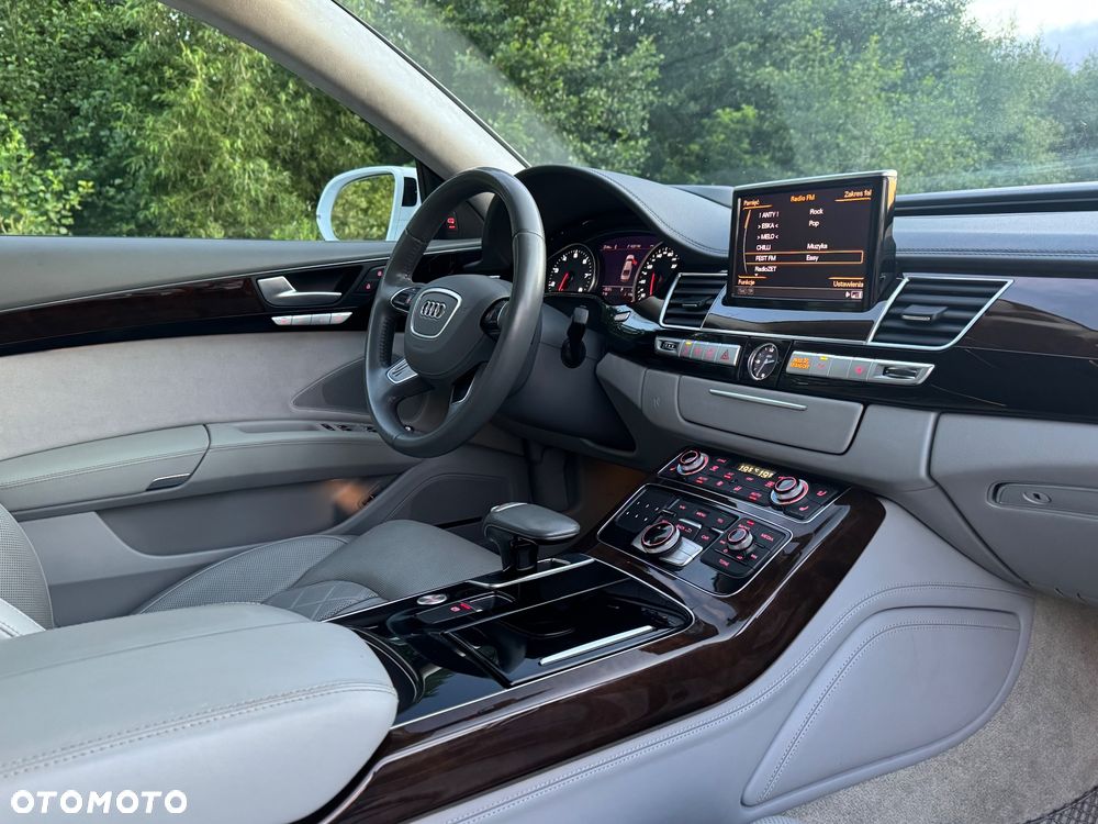 Audi A8 3.0 TFSI L Quattro - 24