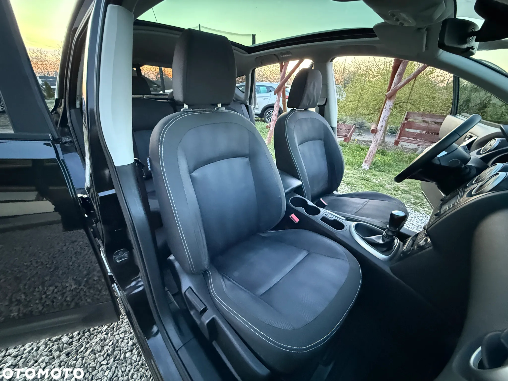 Nissan Qashqai 2.0 tekna - 24