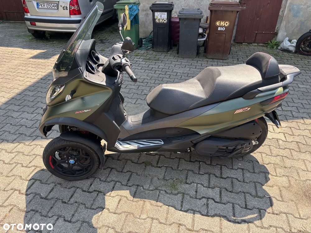 Piaggio MP-3 - 2