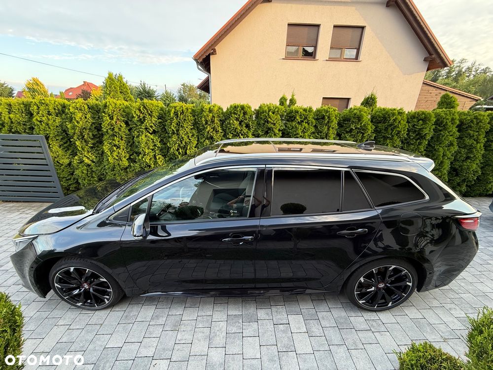 Toyota Corolla 2.0 Hybrid GR Sport - 8