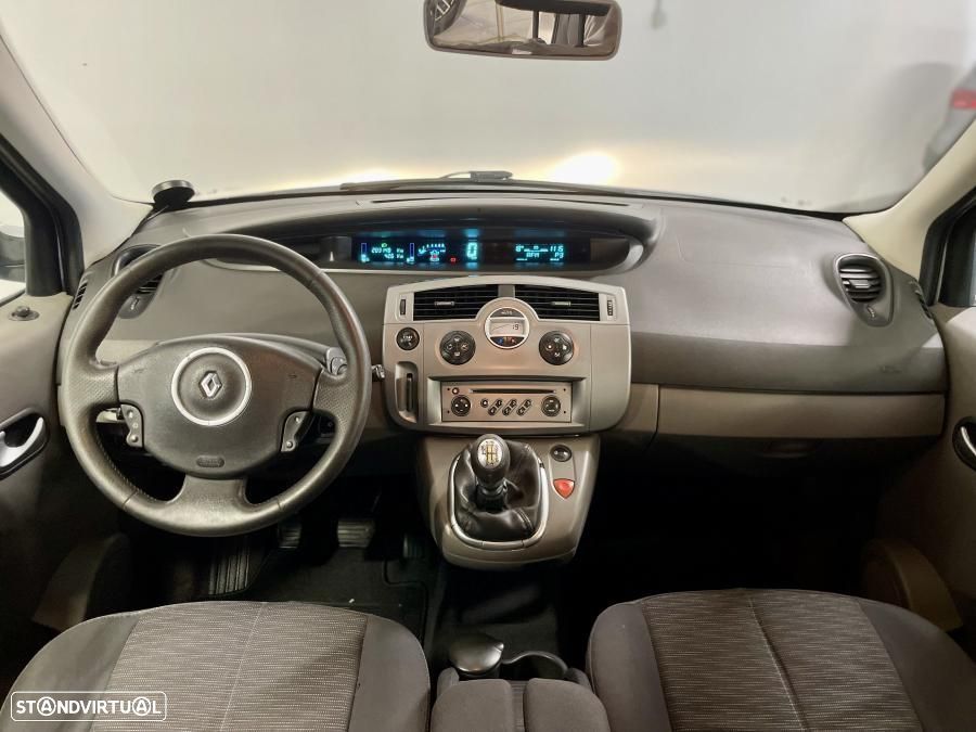 Renault Scénic 1.5 dCi Dynamique S - 18