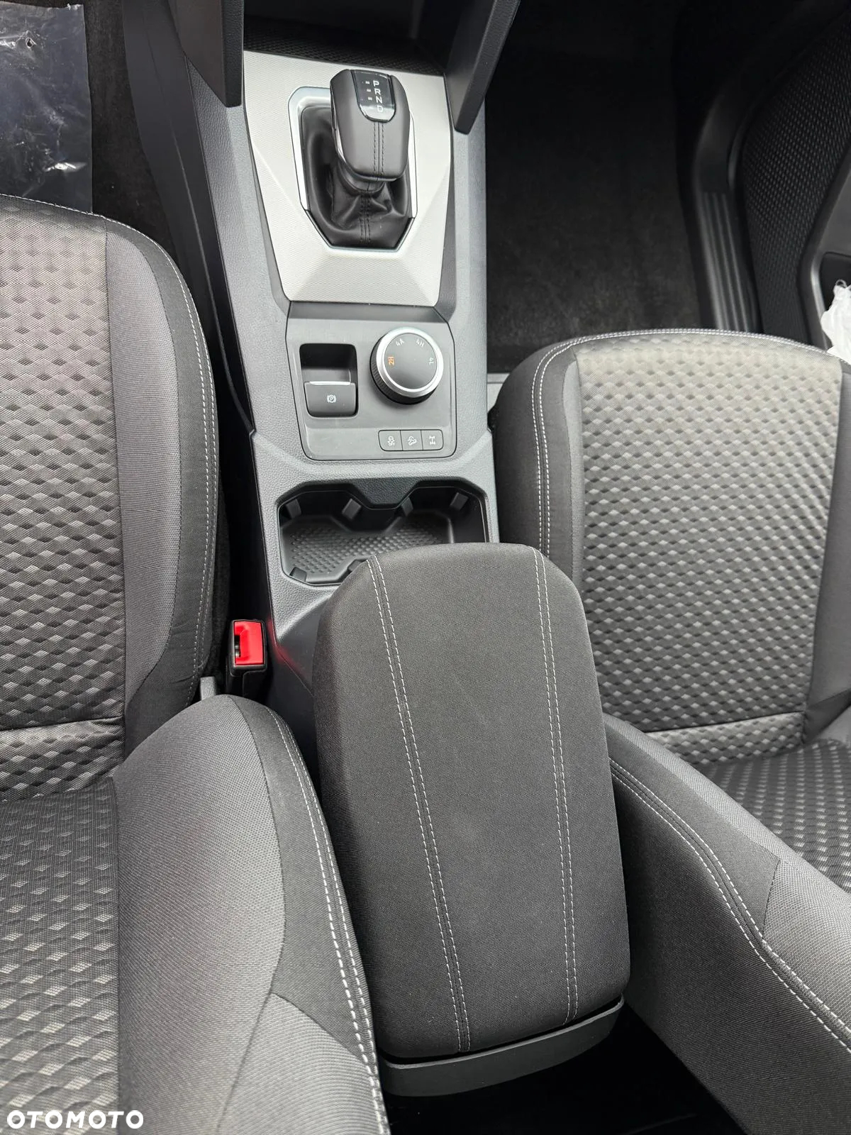 Volkswagen Amarok 2.0 TDI 4Mot Life - 14