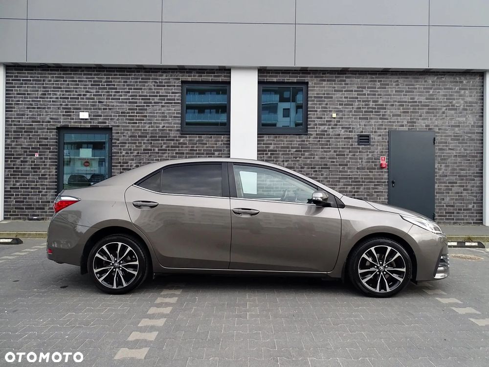 Toyota Corolla 1.6 Comfort MS - 11