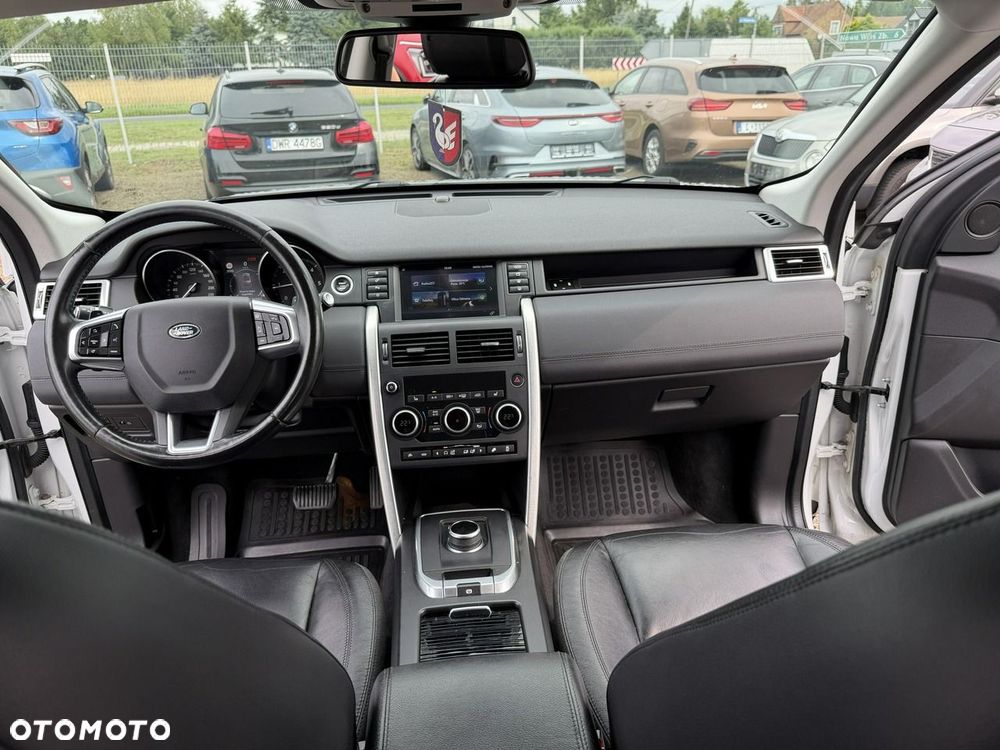 Land Rover Discovery Sport - 6
