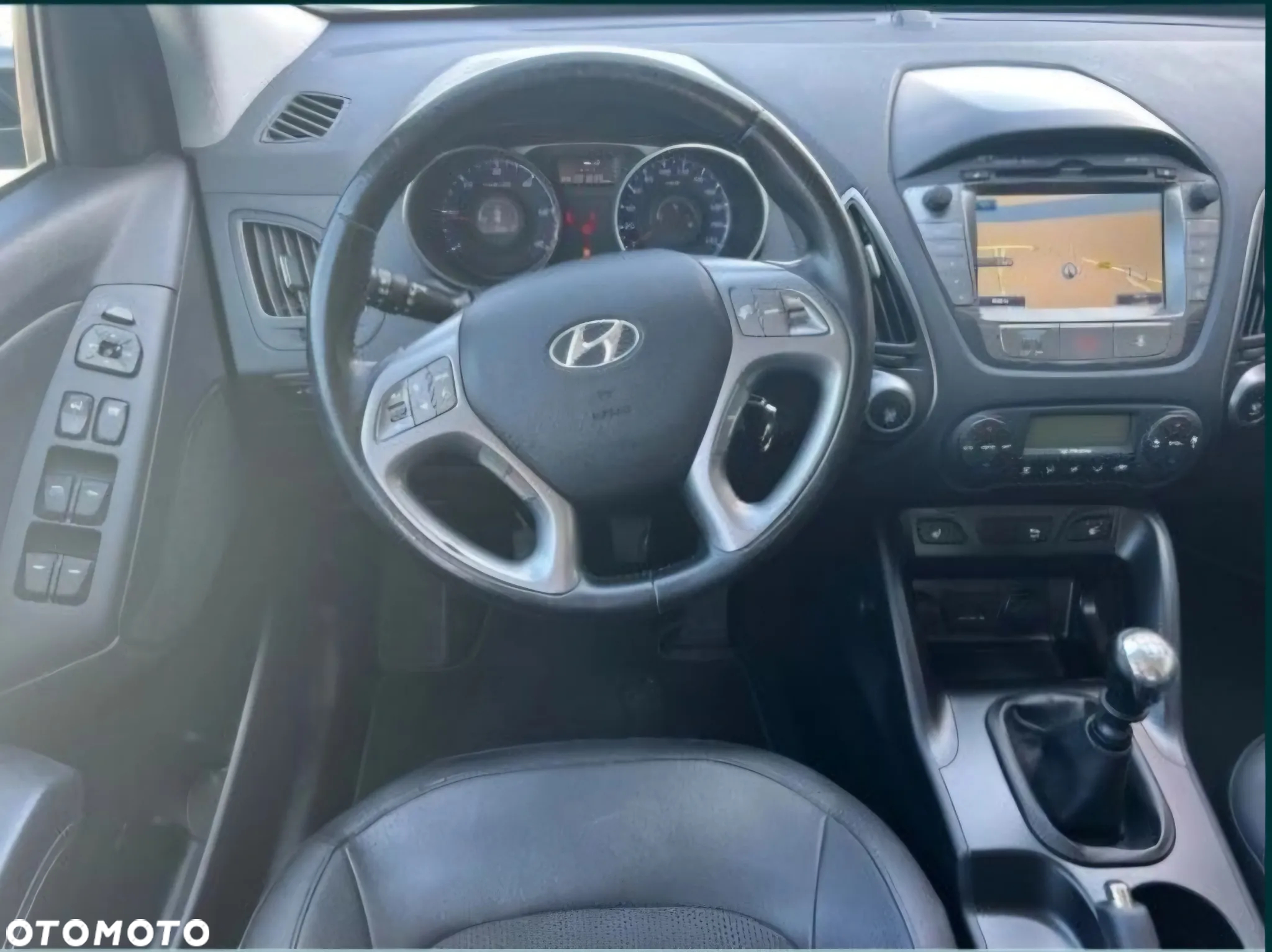 Hyundai ix35 2.0 CRDi 4WD Comfort - 4