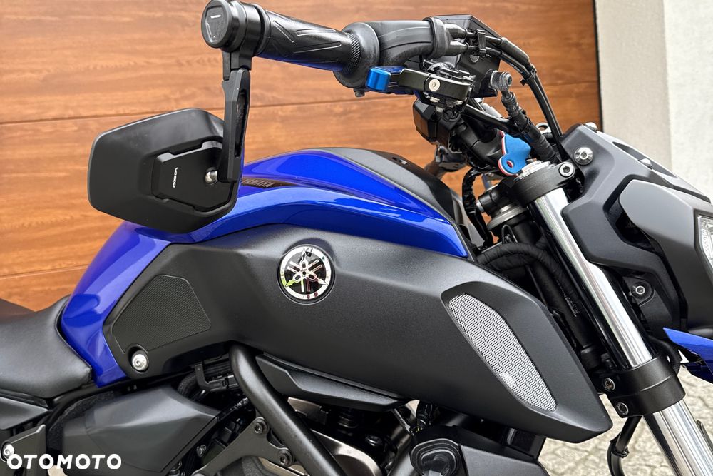 Yamaha MT - 9