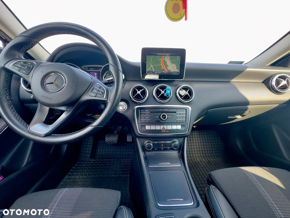 Mercedes-Benz Klasa A 180 d 7G-DCT - 12