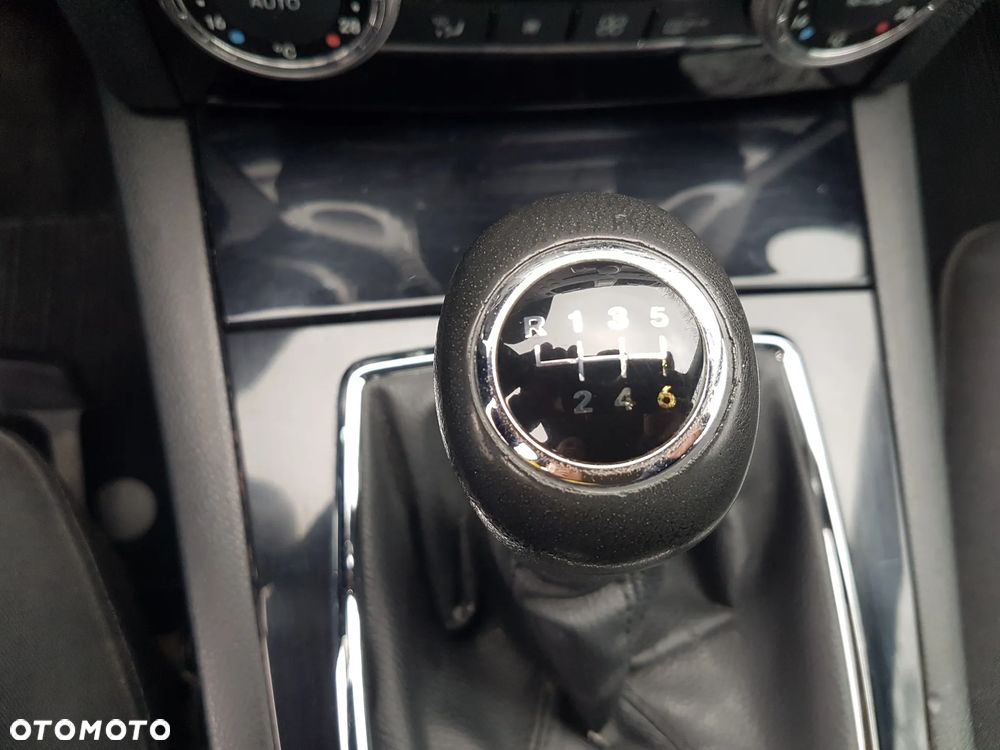 Mercedes-Benz Klasa C 200 Kompressor Avantgarde - 23