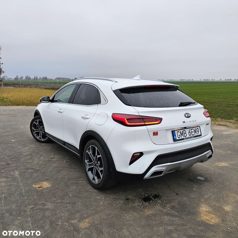 Kia XCeed 1.6 T-GDI L Business Line DCT - 7