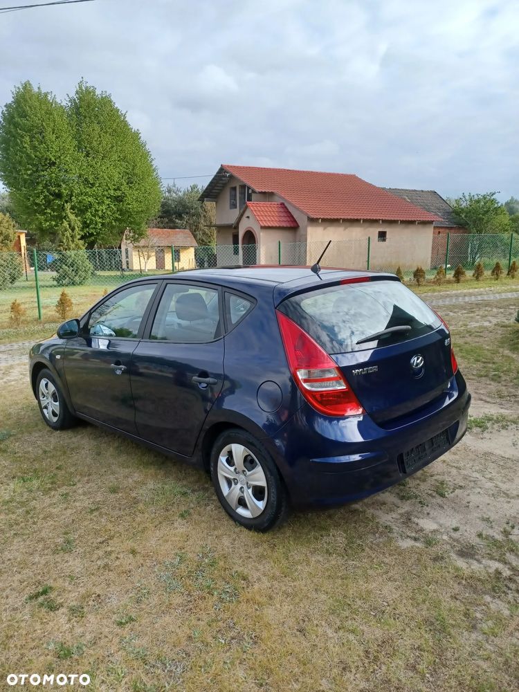 Hyundai i30 1.4 Blue Classic - 4