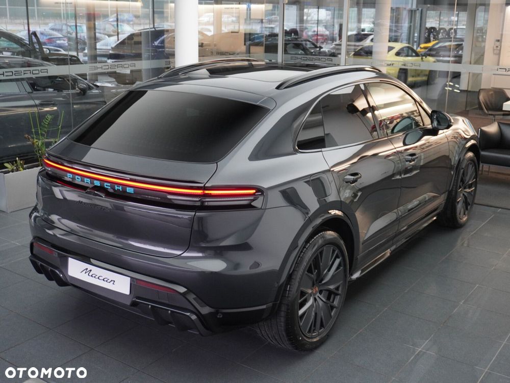 Porsche Macan GTS 100kWh - 14