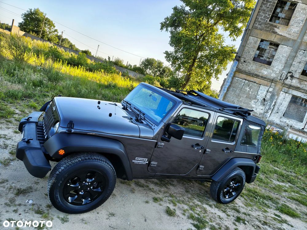 Jeep Wrangler - 40