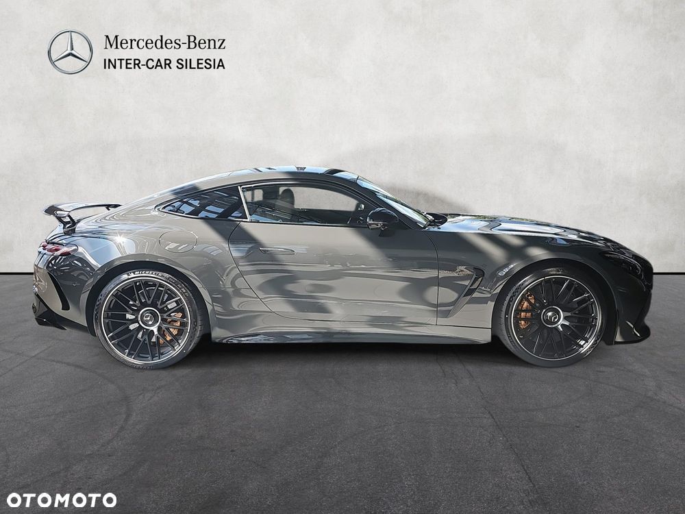 Mercedes-Benz AMG GT - 4