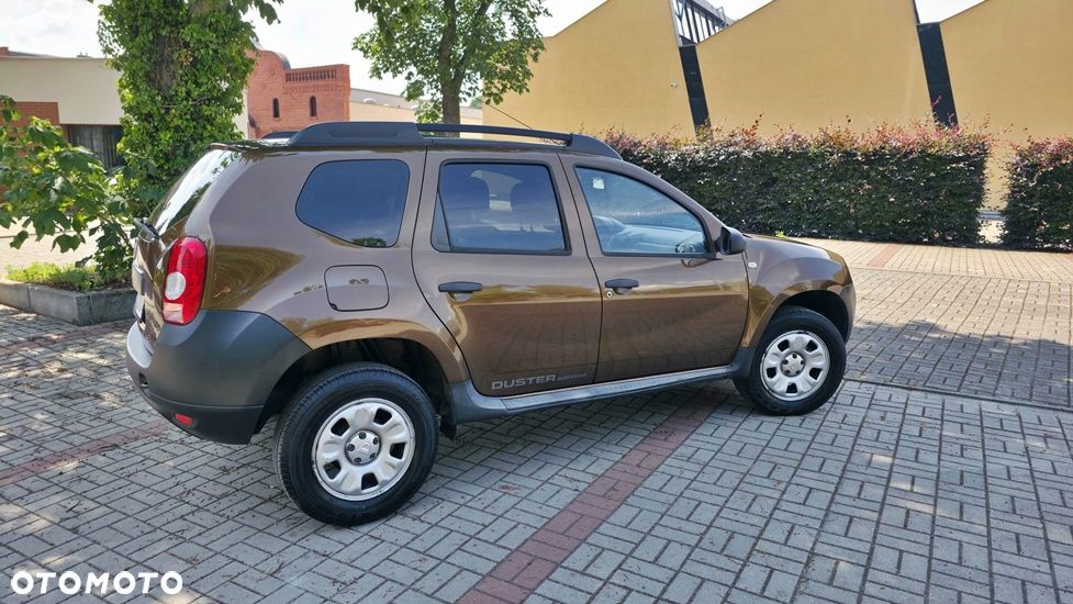 Dacia Duster 1.6 16V 105 4x2 Prestige - 4