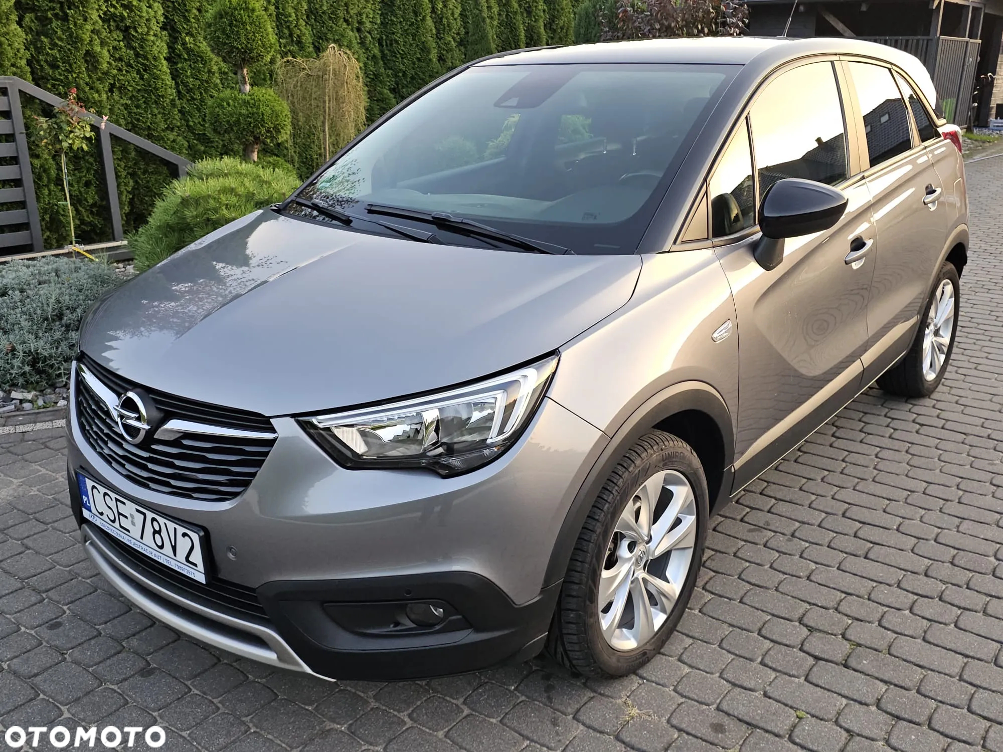 Opel Crossland X 1.2 T Enjoy S&S - 11