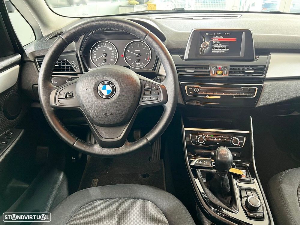 BMW 214 Active Tourer d Advantage - 10