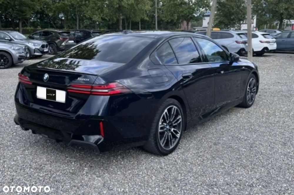 BMW Seria 5 520i M Sport Edition - 5