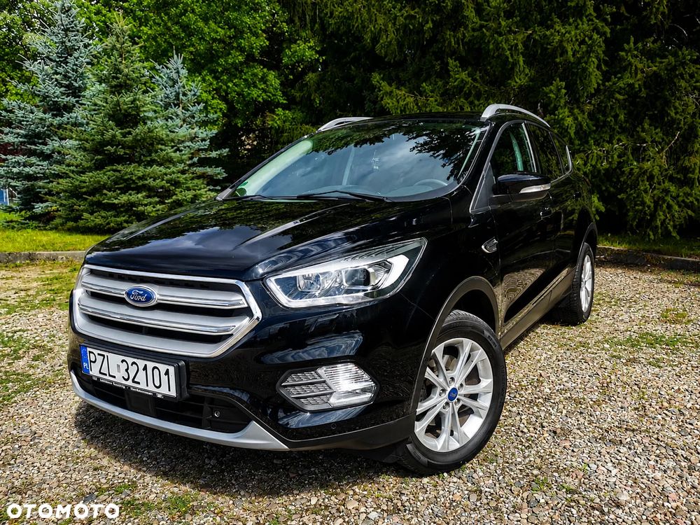 Ford Kuga 1.5 EcoBoost 2x4 Titanium - 1