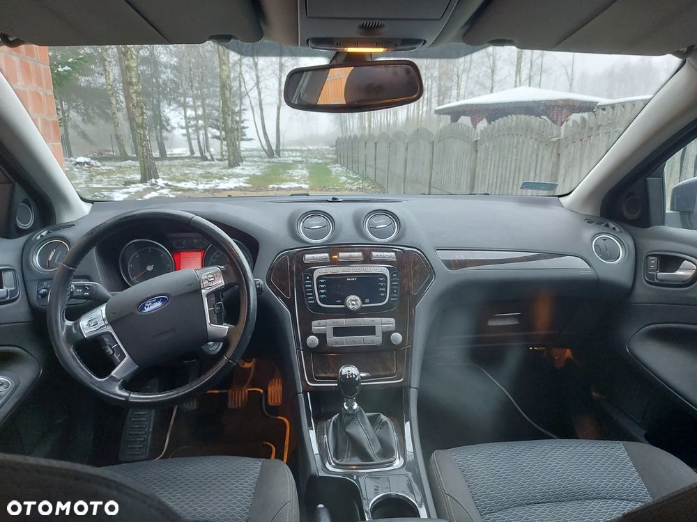 Ford Mondeo 2.0 TDCi Ghia - 8