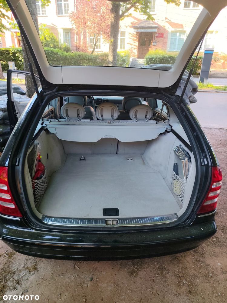 Mercedes-Benz Klasa C 200 T Kompressor Avantgarde - 11