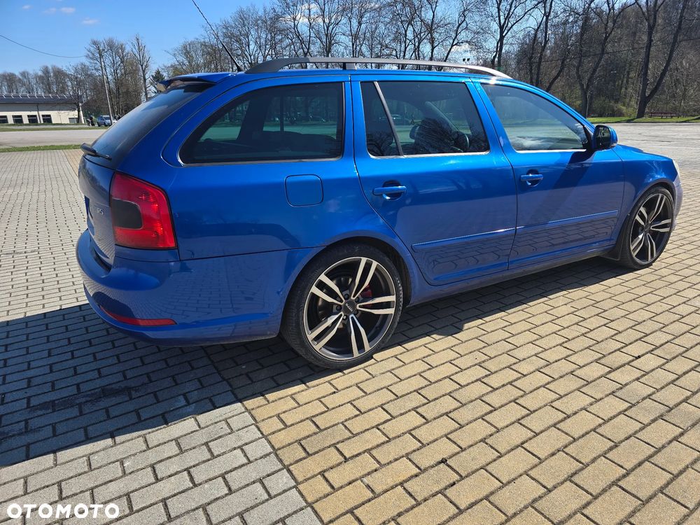Skoda Octavia 2.0 TSI RS - 5