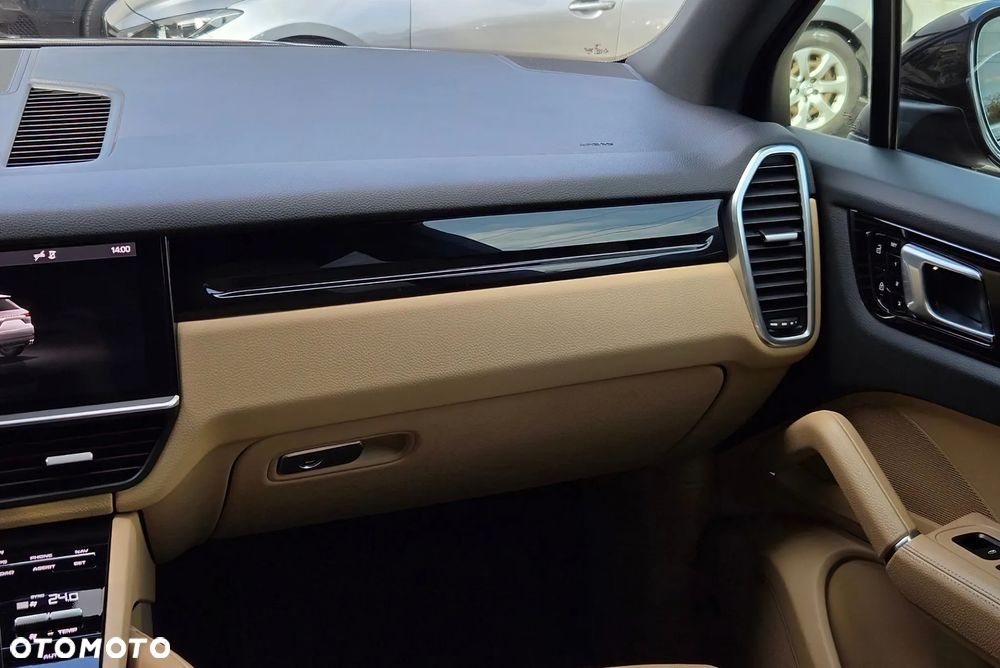 Porsche Cayenne Tiptronic S - 11