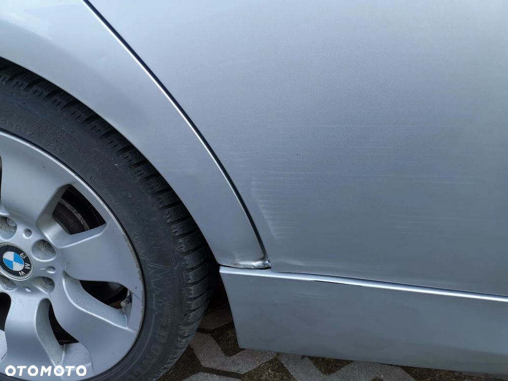 BMW Seria 3 325i - 12