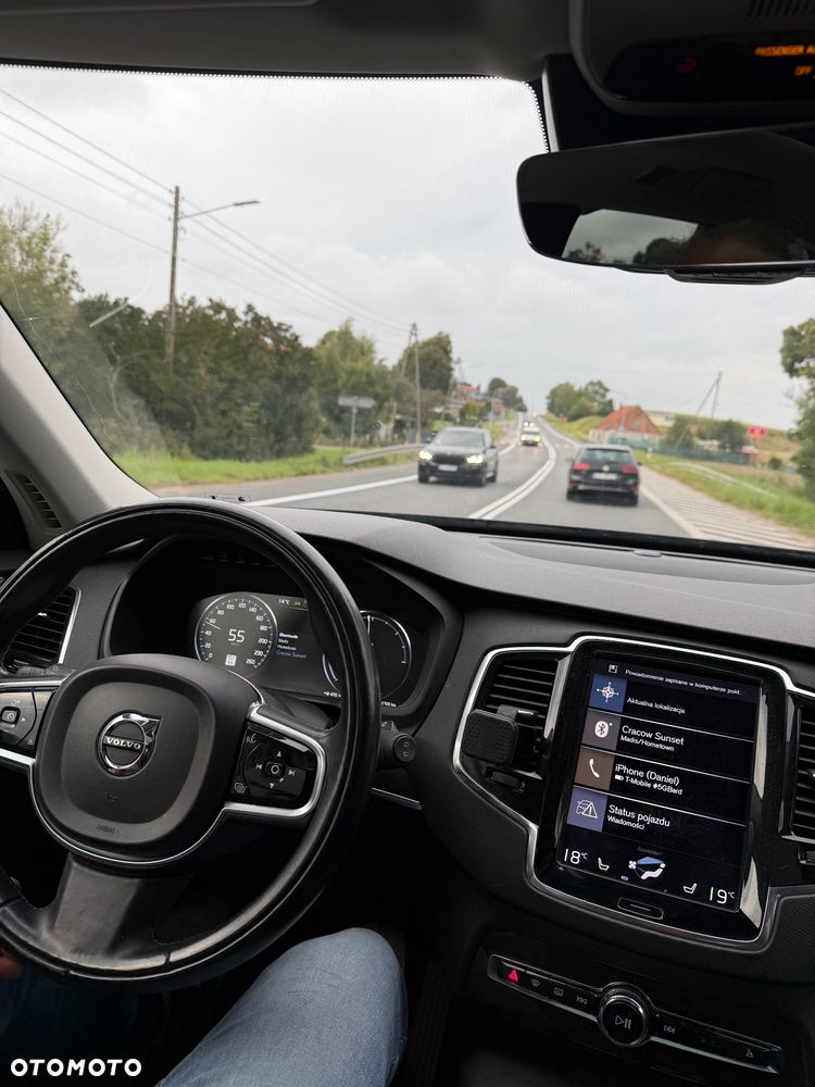 Volvo XC 90 - 19