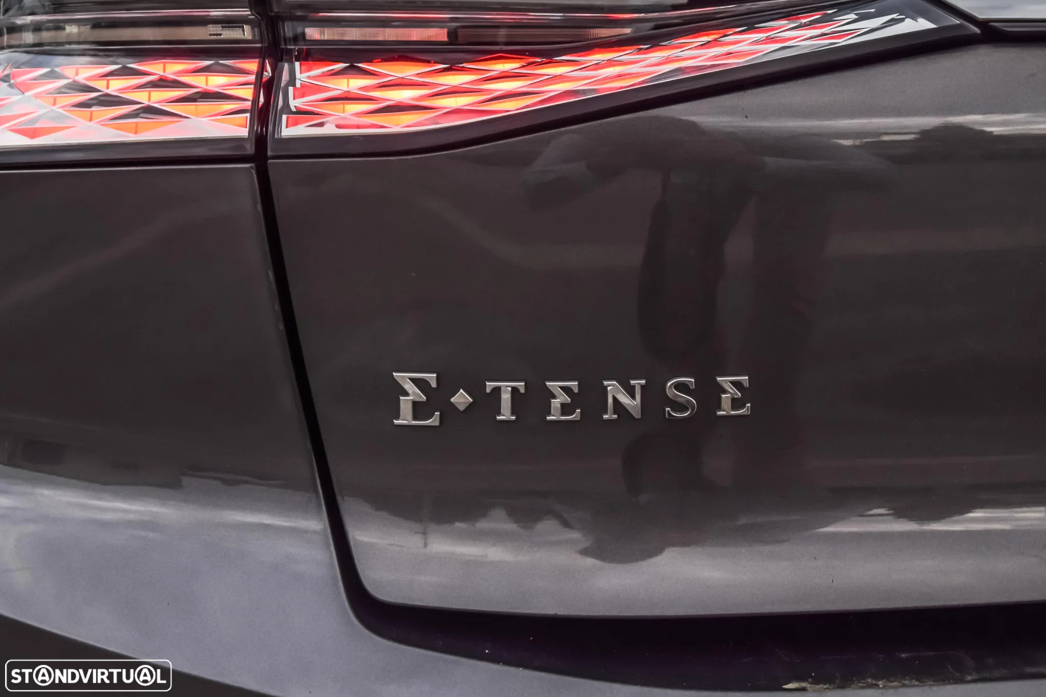 DS DS4 E-Tense Rivoli EAT8 - 10