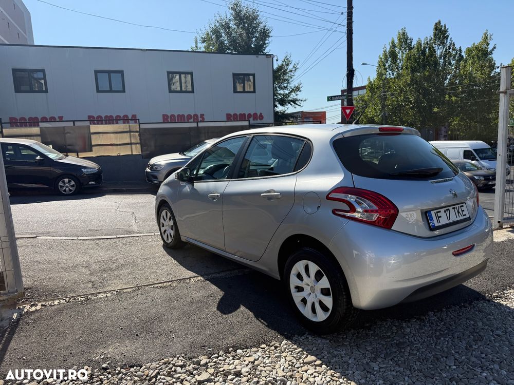 Peugeot 208 PureTech 68 Like - 8
