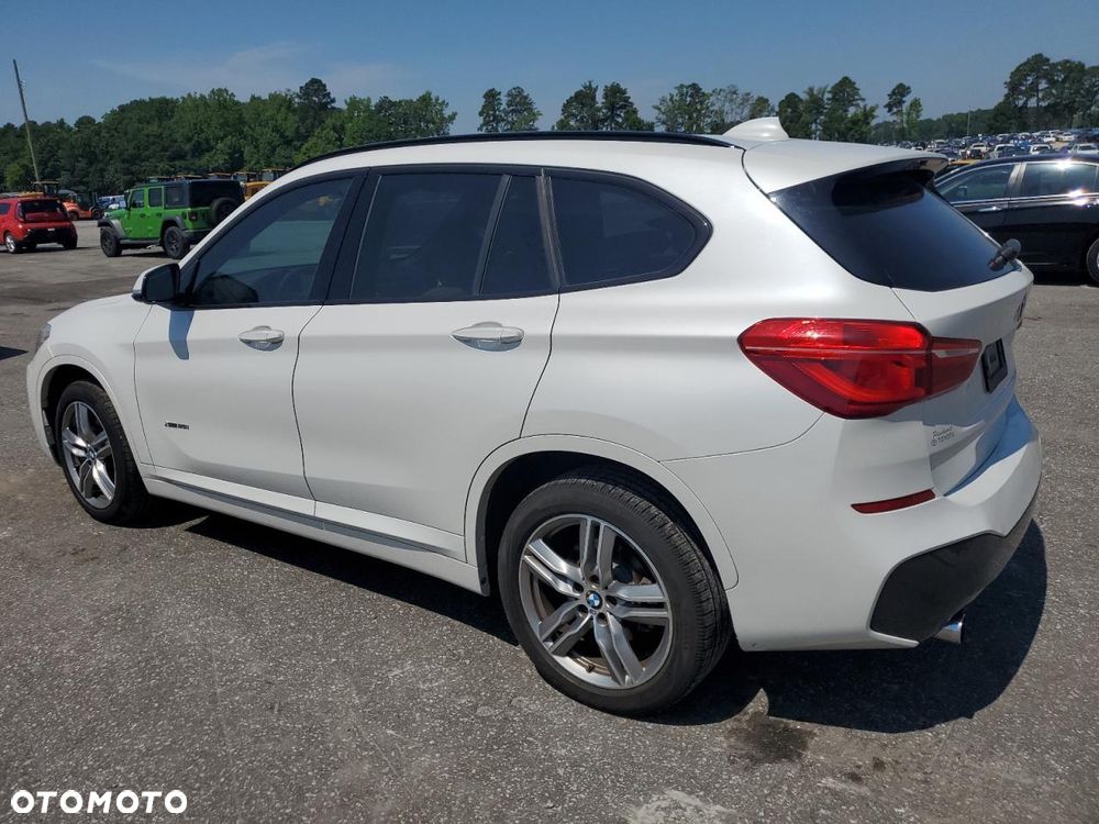 BMW X1 - 3